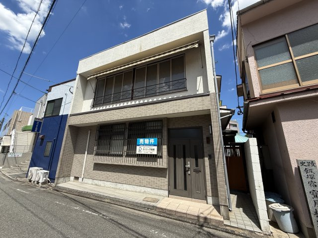 宮町680-5　　山本売家の前面道路含む現地写真