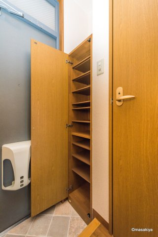 Fontaine栗田の玄関