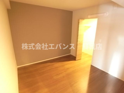 【寝室】 | ＡＧＲＥＶＥ | 広くて明るい寝室