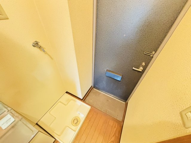 シャロームＳの玄関|同建物別部屋 現況優先