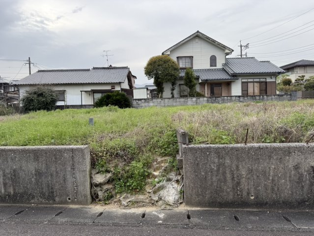 太郎丸405-42　　中地の外観