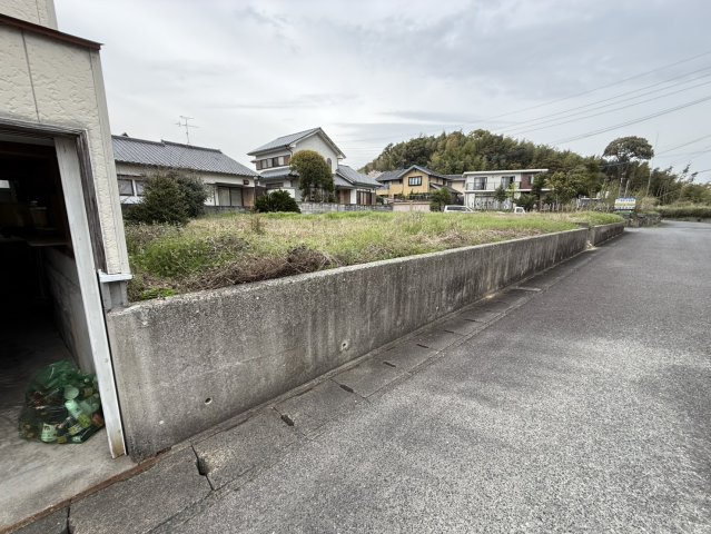 太郎丸405-42　　中地の外観