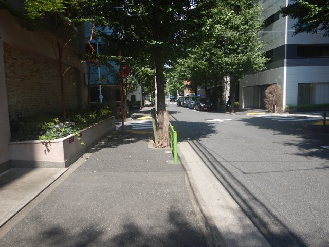 プラハ日本橋人形町サウススクエアのその他|前面道路