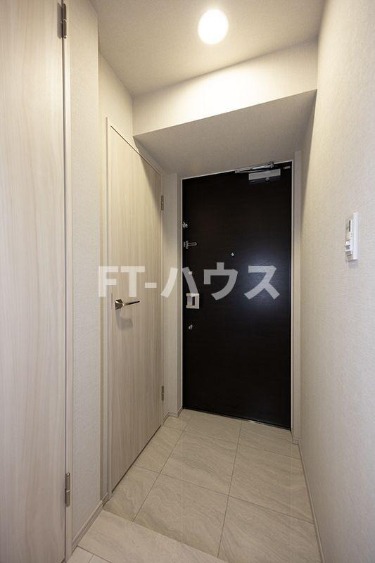 スカイグランデ津田沼の玄関