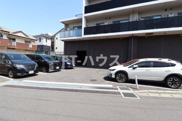 アルメール津田沼の駐車場|駐車場