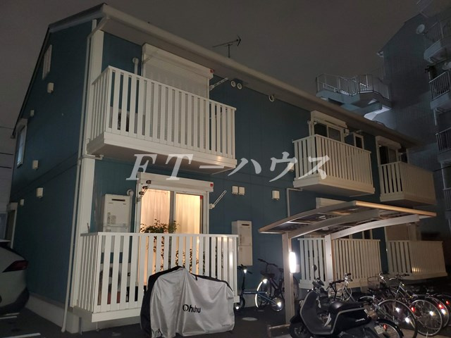 習志野市谷津町１丁目のアパートの外観