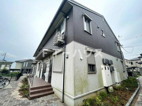 習志野市藤崎３丁目のアパートのエントランス