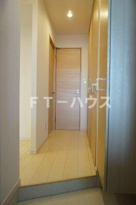 リブリ・ベルカーサYUHIの玄関