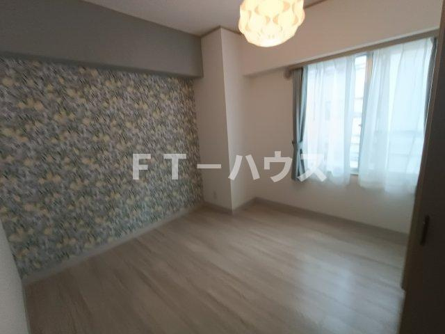 ハイツエバグリーン津田沼２号棟の寝室
