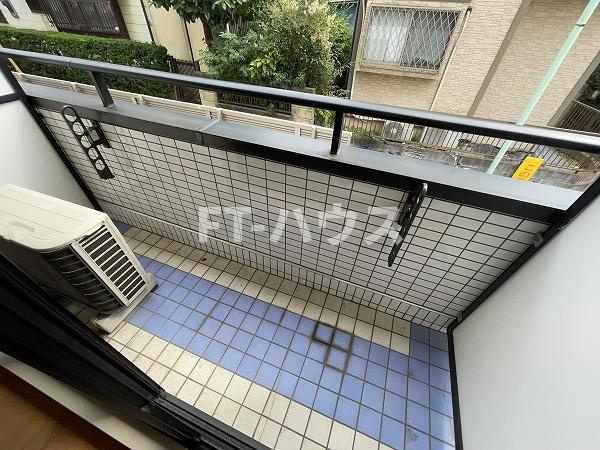 永和第五ビルのバルコニー