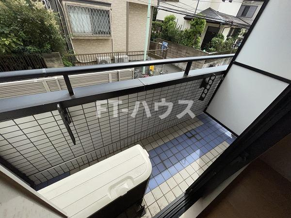 永和第五ビルのバルコニー