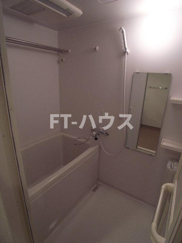 プレアデス津田沼の浴室