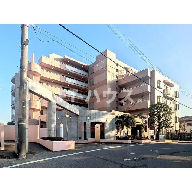 クレセントコート津田沼の外観