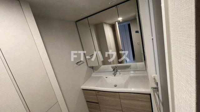 スカイグランデ津田沼の独立洗面台