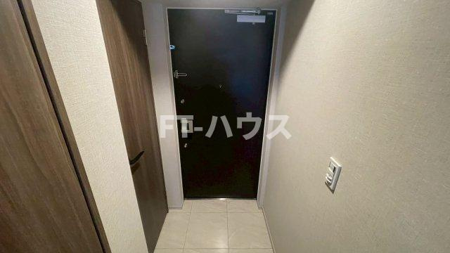 スカイグランデ津田沼の玄関