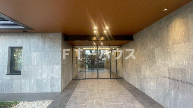 スカイグランデ津田沼のエントランス