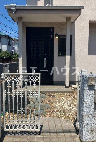 田喜野井戸建のエントランス|エントランスです