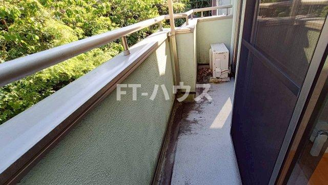 田喜野井町戸建てのバルコニー
