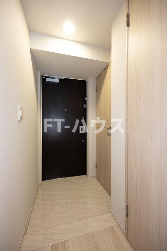 スカイグランデ津田沼の玄関