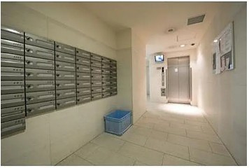千代田区神田錦町１丁目の賃貸マンションのロビー