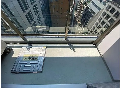千代田区神田錦町１丁目の賃貸マンションのバルコニー