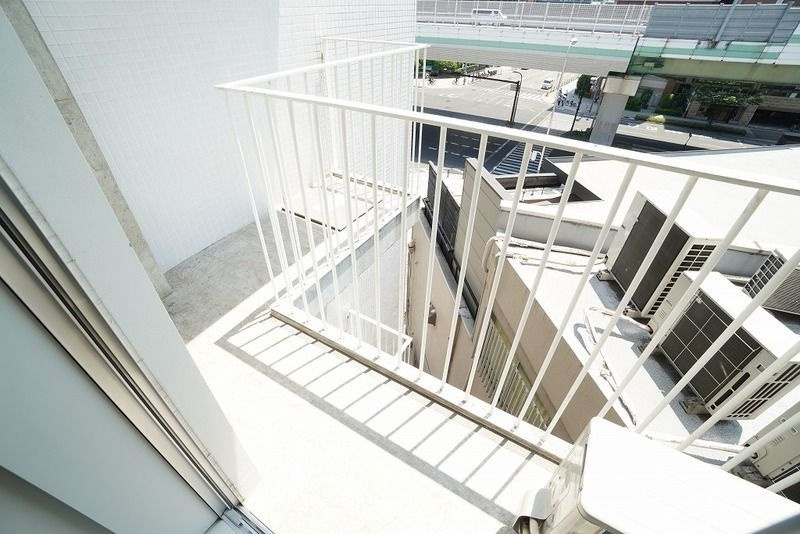 アーバンフラッツ湊町のバルコニー