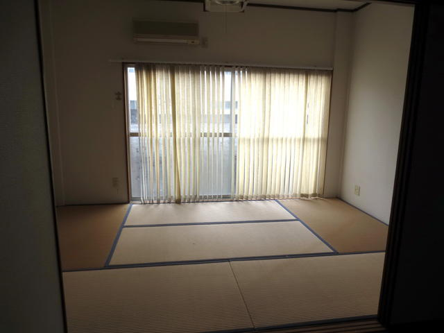 鈴木マンションⅡの和室