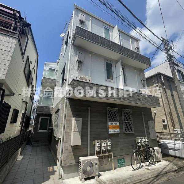 BONDS小台の外観