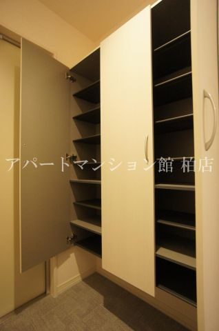 ティアレスⅡの玄関|類似