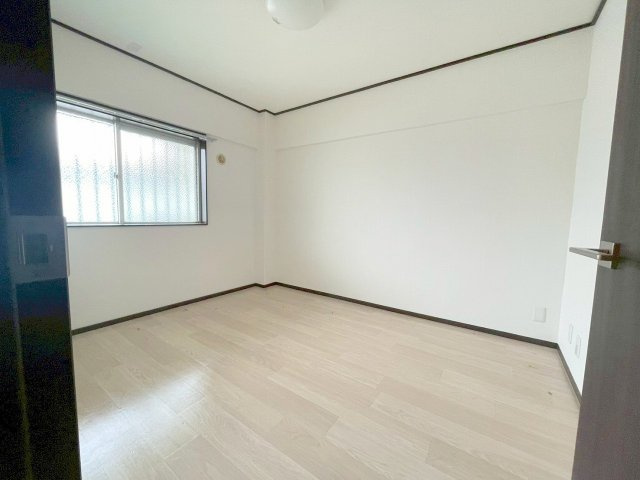 淀川中央マンションの居間・リビング