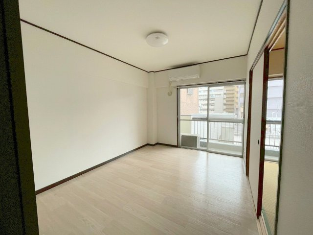 淀川中央マンションの寝室