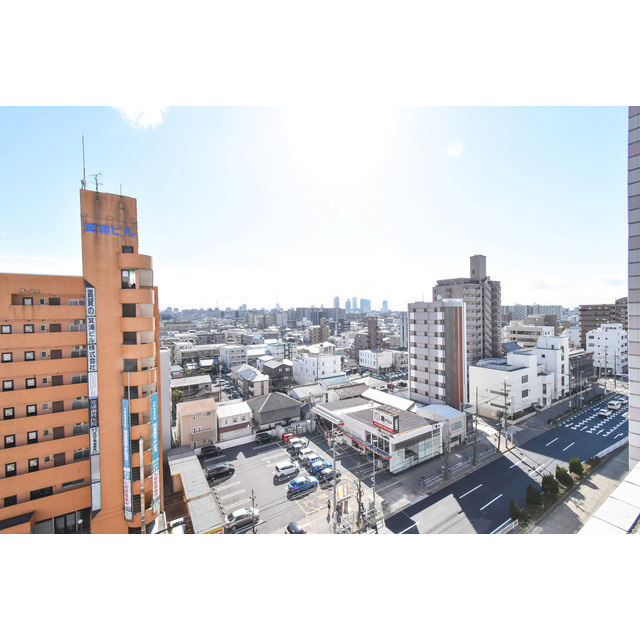 Gramercy Shiromi-doriの展望