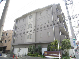 オートロック・エレベーター、鉄筋コンクリート４階建てマンション