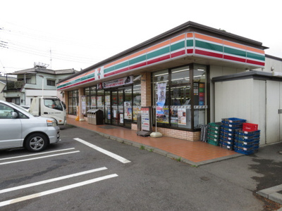 セブン-イレブン 村上東店まで160ｍ