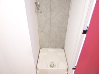 ★洗面室／防水パン付きの洗濯機置き場★