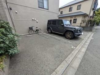 ★敷地内駐車場★（空き状況・使用料等詳細はご確認下さい）