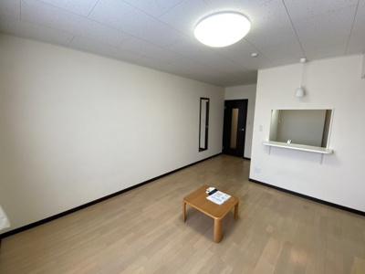 【居間・リビング】 | レオネクストＴ　Ｓ西町 | 設備・仕様は号室により異なる為、現況を優先致します。