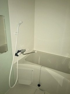 クレイノホクレレ　エルアの浴室