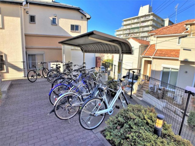 レオパレスソフィア　Ⅱのその他|駐輪場
