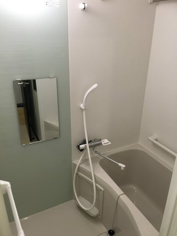 クレイノＣｌｏｖｅｒの浴室