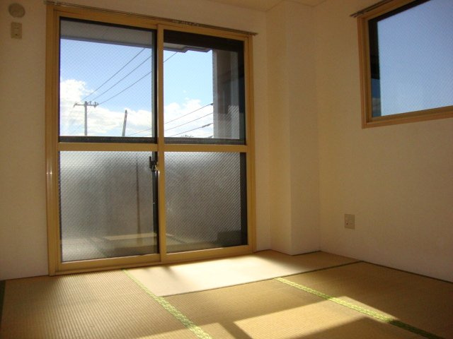 【内装】 | ピュア海老名 | 和室