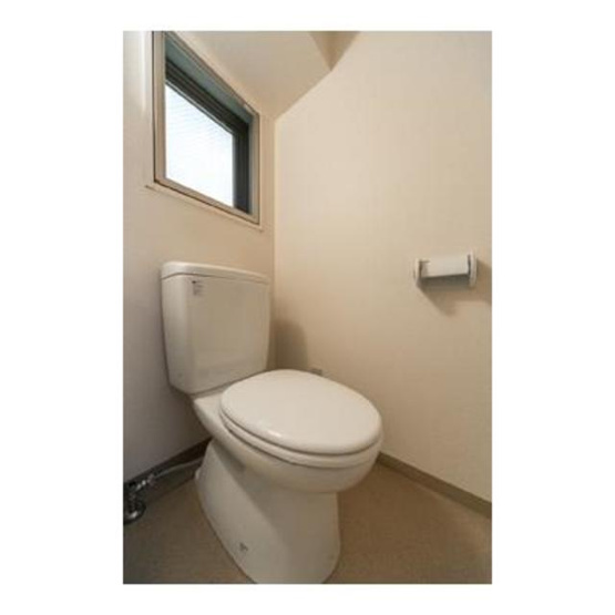 【トイレ】 | ラ・シャトン西早稲田 | ※写真は同タイプ住戸です。