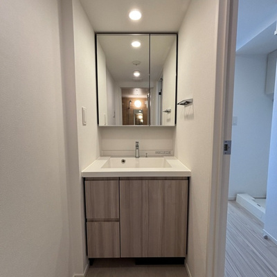 【洗面所】 | パークアクシス新宿西落合 | ※写真は同タイプ住戸です。