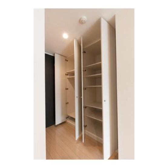 【収納】 | パークコート・ジオ永田町 | ※写真は同タイプ住戸です。