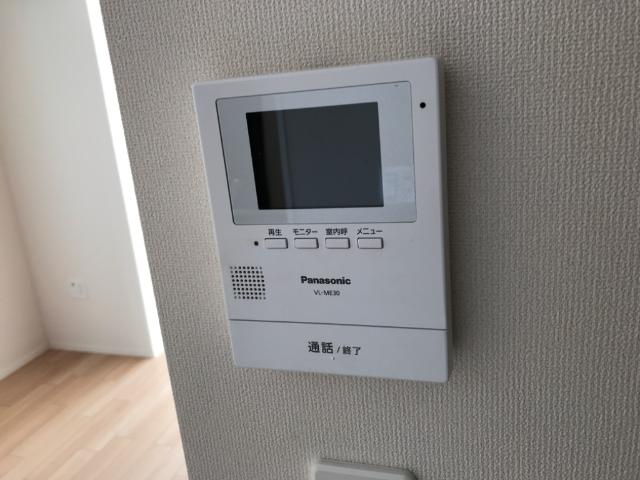 デュオモンテの内装|カメラ付インターホン
