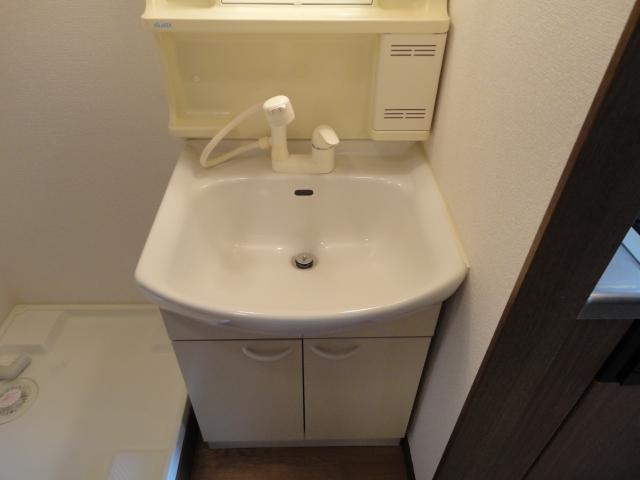 コンフォールメゾンⅡの洗面所|洗髪洗面化粧台