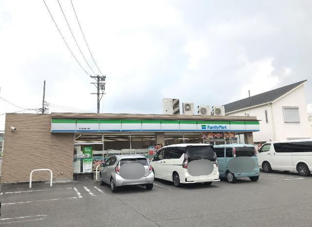 コンフォールメゾンⅡの周辺|ファミリーマート中川松葉町店まで442ｍ