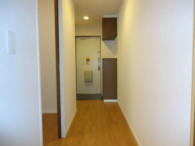 ＣＯＭＦＯＲＴ額原の内装|廊下