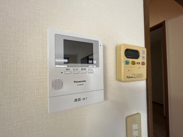 アメニティガーデンの内装|カメラ付インターホン