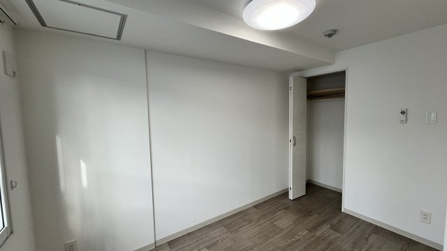 MaisonKamuy ParkFront の洋室